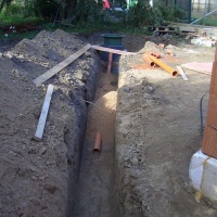 Cesspool instaed and ready for back filling with shingle